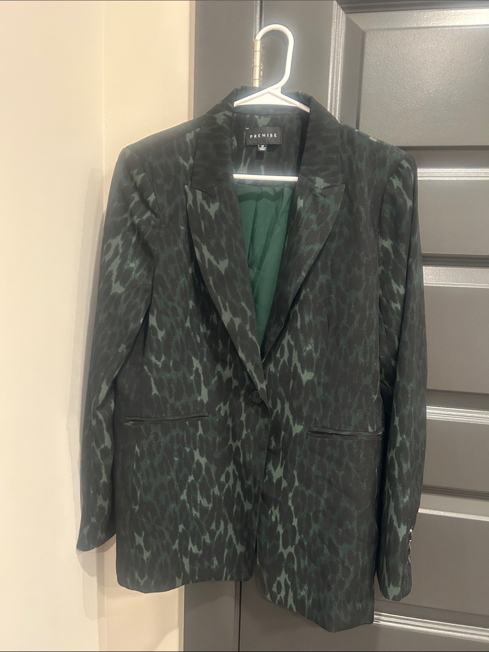 Premise Dark Green Leopard-Print Single-Button Blazer